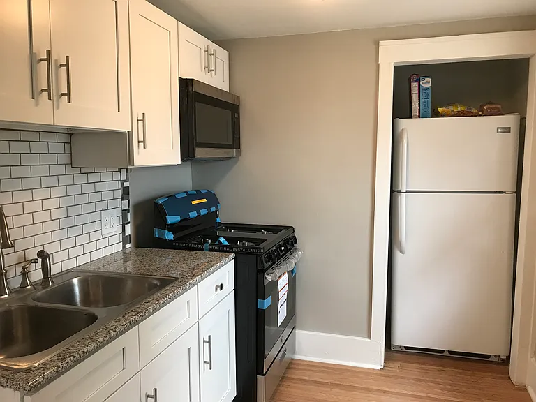 18 Kingsboro Rd #UP — Photo 5