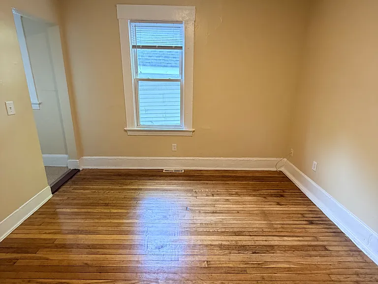401 Sherman Ave #1-0 — Photo 8