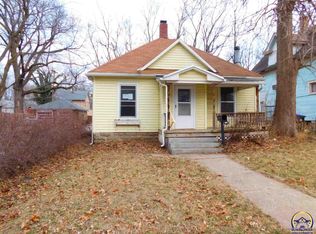 1342 SW College Ave, Topeka, KS 66604