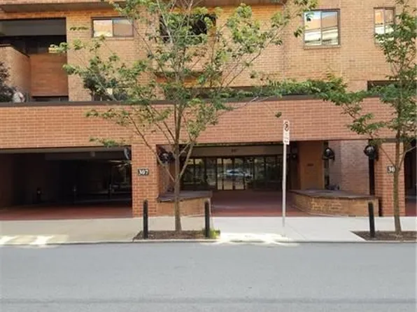 307 S Dithridge St APT 210, Pittsburgh, PA 15213