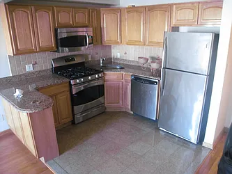 Rented by Alexiou Realty