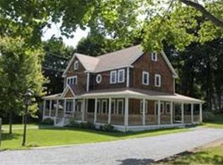 14 Oak St, Cohasset, MA 02025