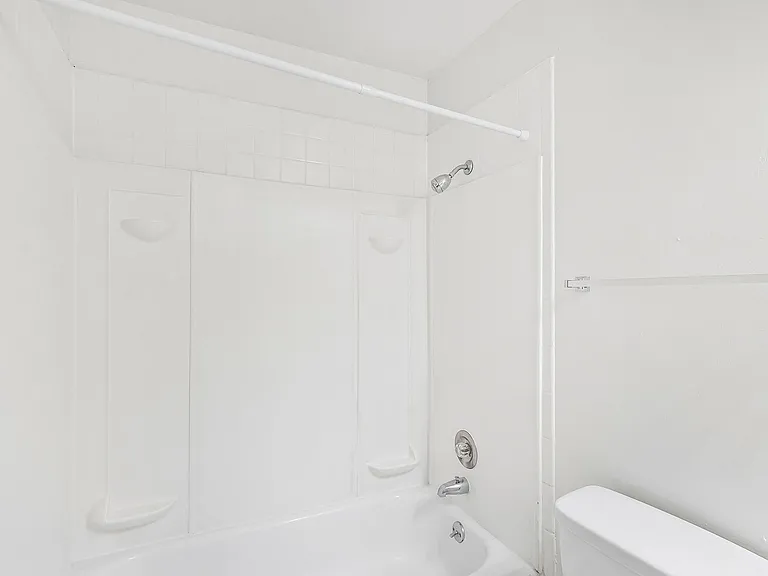15-web-or-mls-4705 Andover Ct Unit 17M-S1007-013