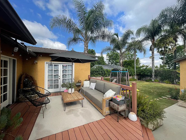 21915 Ybarra Rd — Photo 8