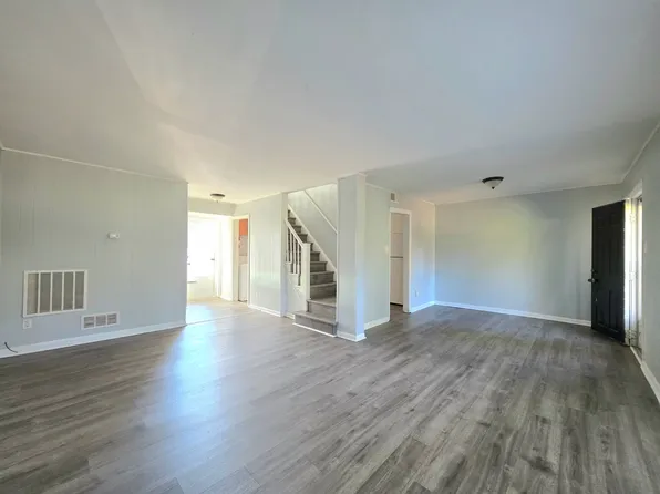 19 S Cannon Dr, Wilmington, DE 19809