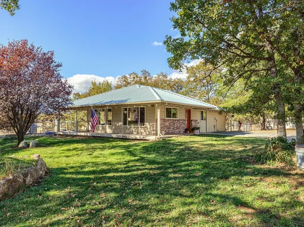 7400 Webber Rd, Central Pt, OR 97502