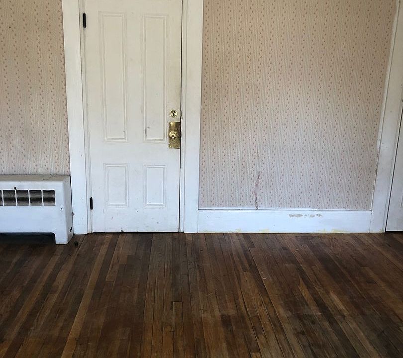 Building Photo 3
