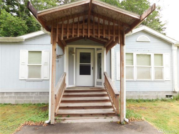 5th image of 3212 221st Ln