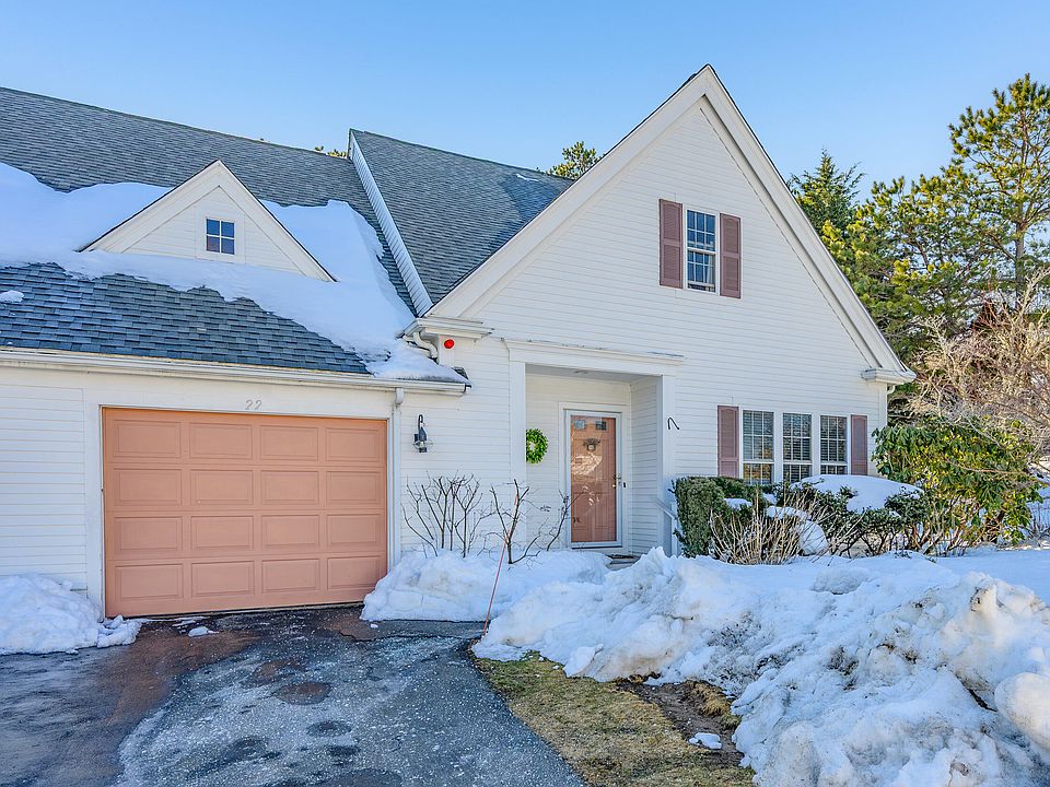 1st image of 22 Stratford Ridge UNIT 22