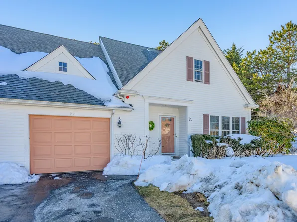 22 Stratford Ridge UNIT 22, Mashpee, MA 02649