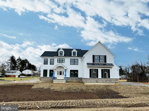 557 Stonewell Ct, Huntingdon Valley, PA 19006