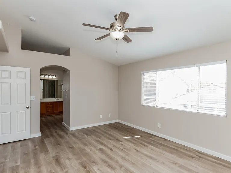 111 Willow Dove Ave — Photo 11