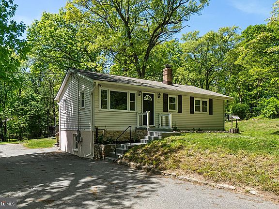 4th image of 1207 Piney Breeze Ln