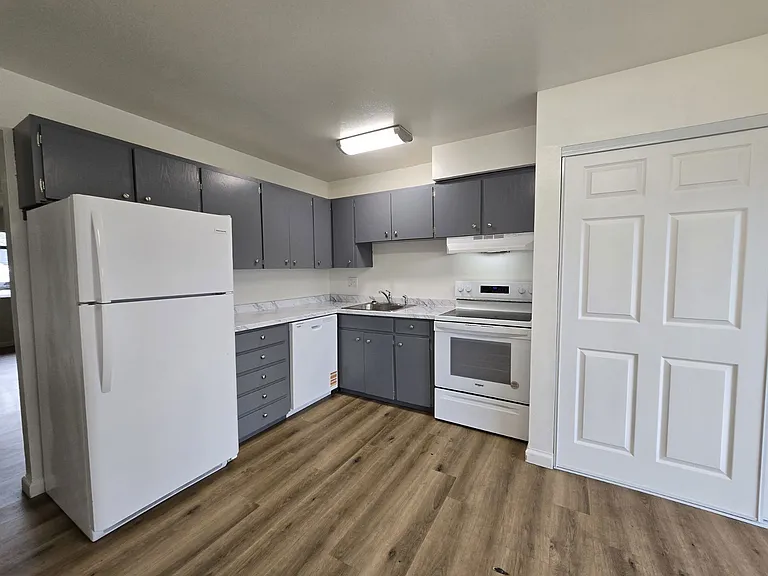 633 SE Flint St #3 — Photo 7