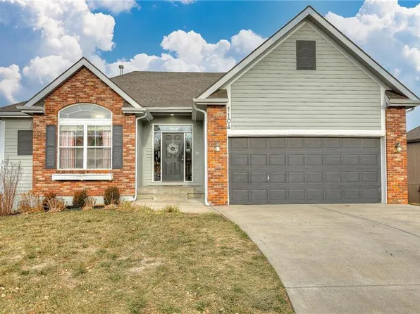 1104 NW 91st Ter, Kansas City, MO 64155