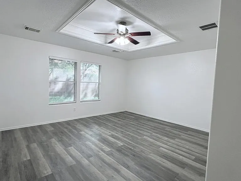 1011 Backland Ct — Photo 19