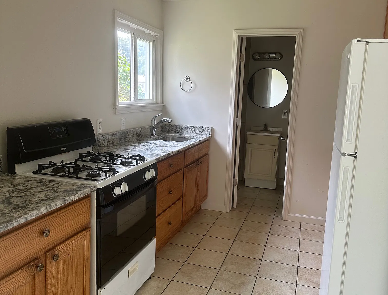 1 bed, 550 sqft, $895 — Photo 4