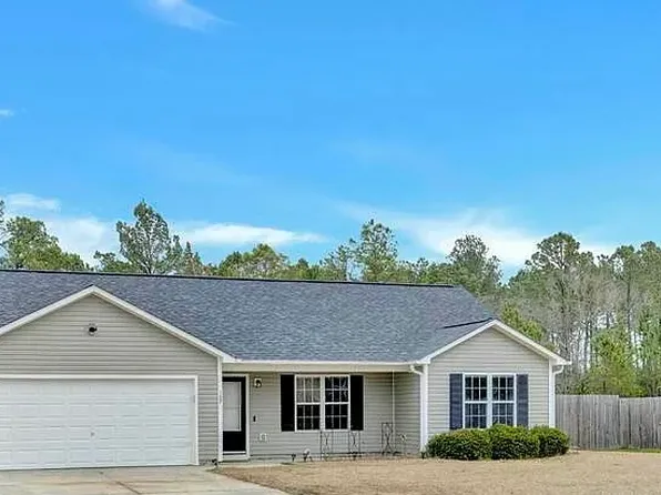 187 Ashbury Park Ln, Richlands, NC 28574