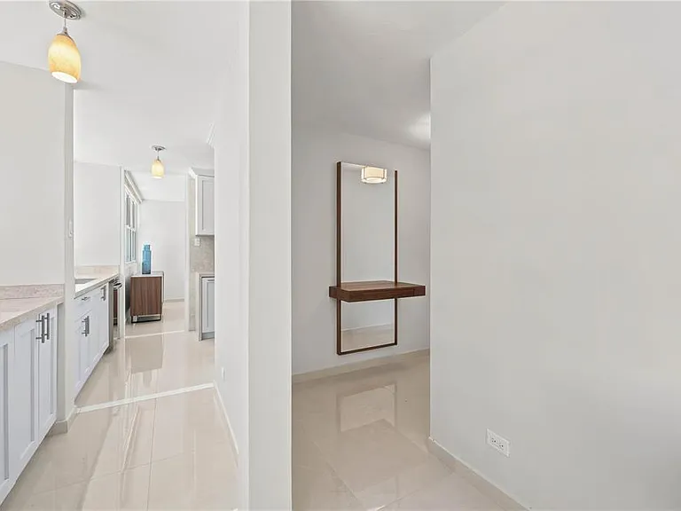 1503 Ashford Ave #3C — Photo 7