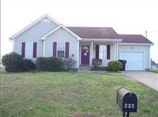 232 Golden Pond Ave, Oak Grove, KY 42262