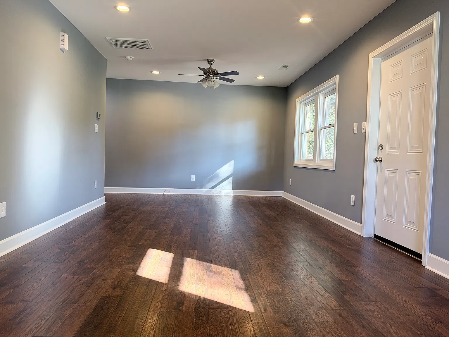 1 bed, 750 sqft, $850 — Photo 3