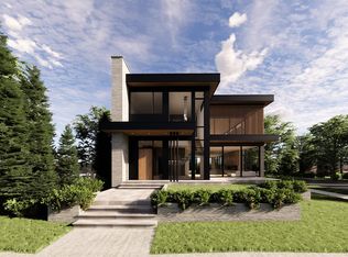 9804 143rd St NW, Edmonton, AB T5N2R5