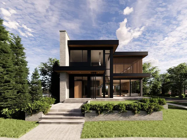 9804 143rd St NW, Edmonton, AB T5N 2R5