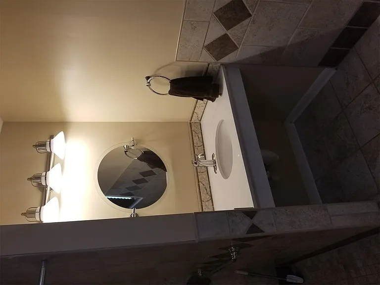 301 Shannon Dr — Photo 8
