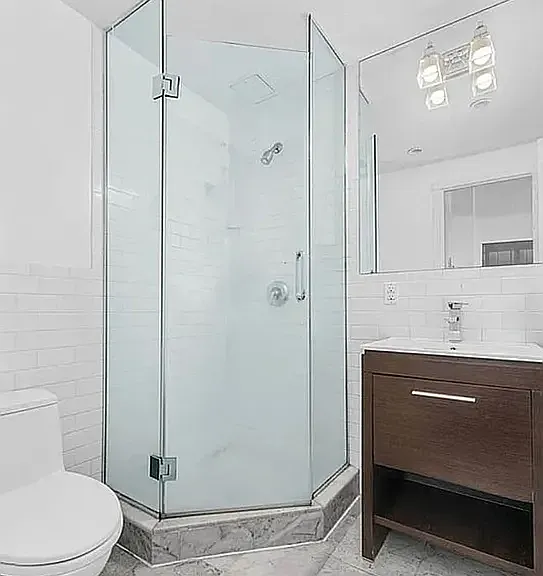326 E 4th St #3B — Photo 5