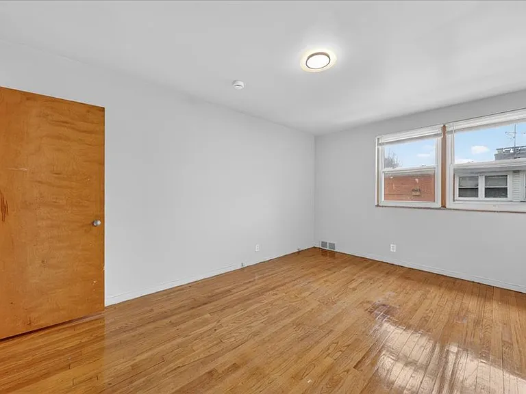 810 Whitmore Dr #205 — Photo 10
