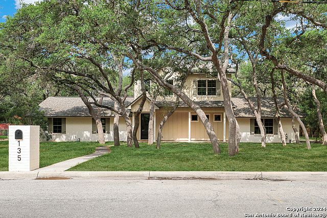 135 Canyon Creek, Hollywood Park, TX 78232 | MLS #1771688 | Zillow