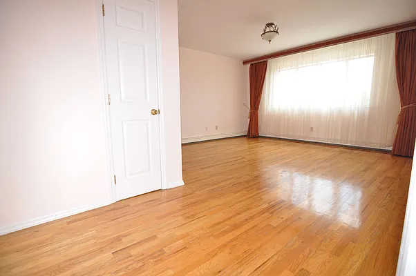 Sold by Click View Realty LLC | media 2