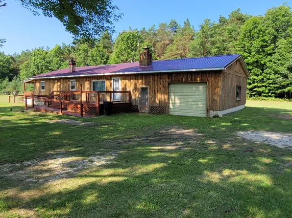 3945 E Arthur Rd, Hesperia, MI 49421