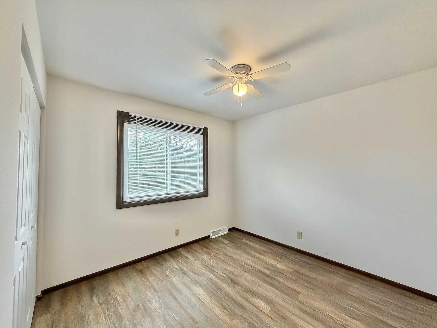 117 York Road - 12 — Photo 4