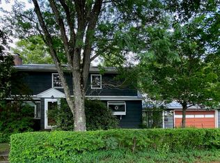 30 Hall St, Springfield, VT 05156