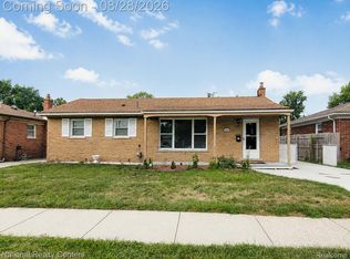 24263 Beierman Ave, Warren, MI 48091