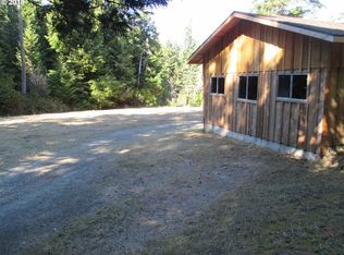 56534 Tom Smith Rd, Bandon, OR 97411