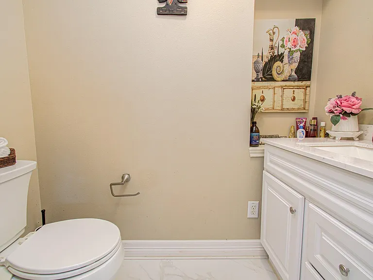 12427 Shadycrest Dr — Photo 38