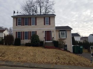 285 White Birch Dr, Waterbury, CT 06708