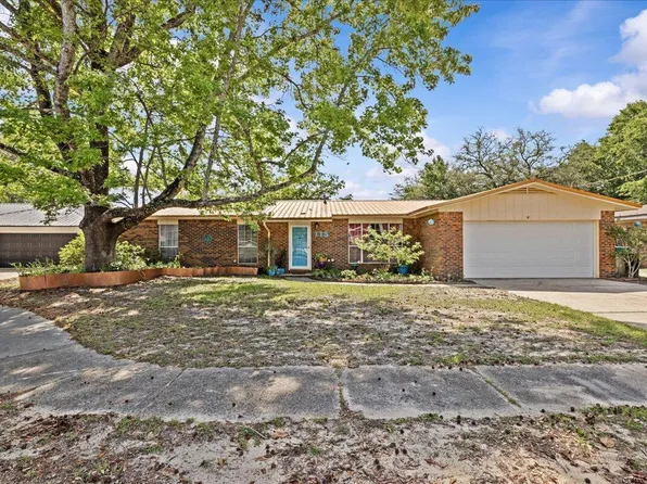 115 Lincolnshire Dr, Niceville, FL 32578