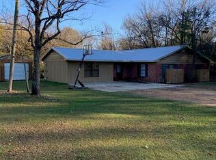 6904 Macedonia Rd, Batesville, MS 38606
