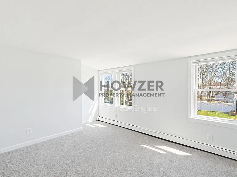 24 Crocker St #A4 — Photo 15