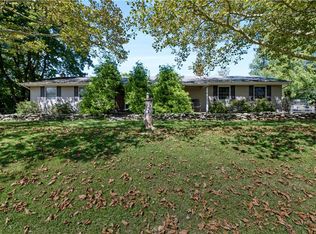 1135 Oak Ridge Ln, Danielsville, PA 18038