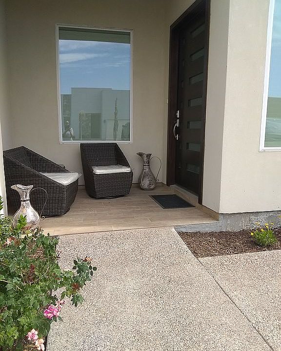 1st image of 319 Glen Cook Dr