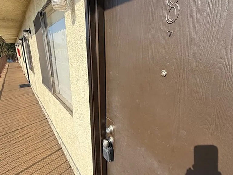 1232 Lodi Pl — Photo 2