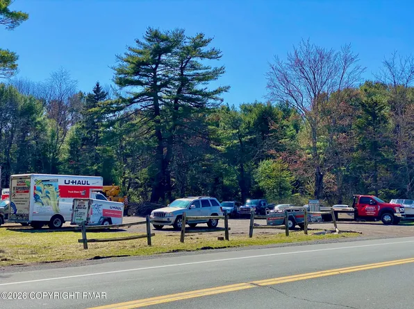 5243 Route 115, Blakeslee, PA 18610