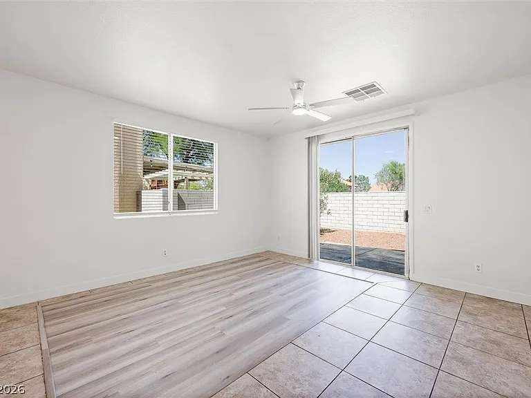 5618 Indian Springs St — Photo 13