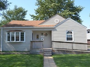 812 Campbell Ave, Calumet City, IL 60409