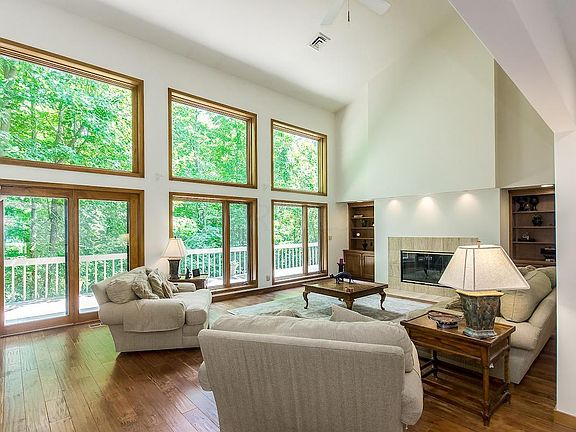 5th image of 5728 Dunnwood Ct