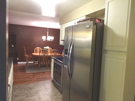 4th image of 2824 W Berwick Pl